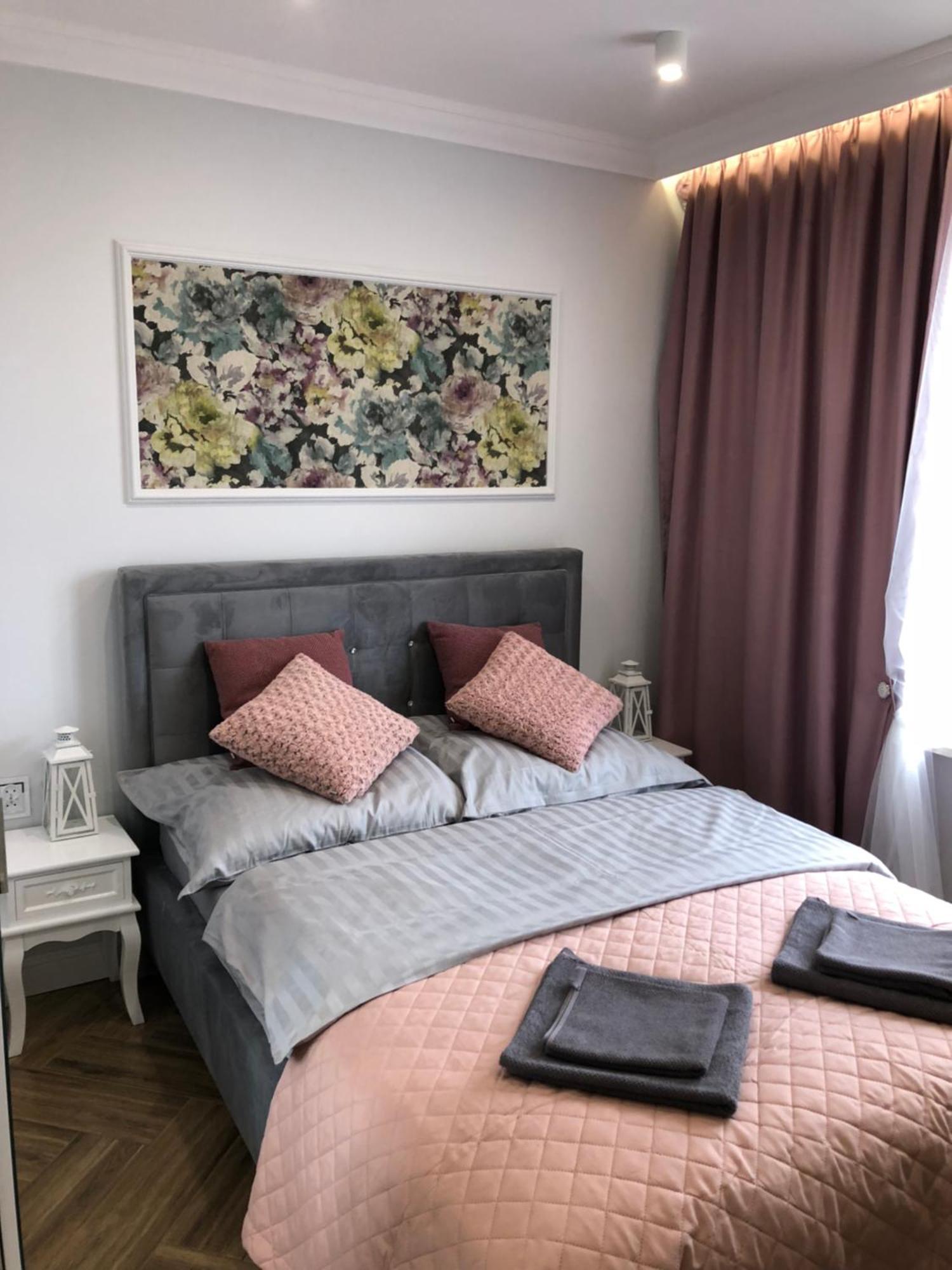 Family & Business Sauna Apartments Paderewskiego Sienkiewicza No2 Centrum Downtown - 2 Bedroom With Private Sauna, Bath With Hydromassage, Parking Kielce Exterior foto